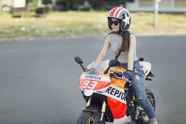 MSX 125 độ phong cách Repsol của hotgirl Vĩnh Long